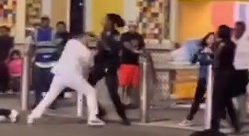 Security Guard Resists 2 Street Fighters