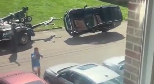 Repo Man Revenge takes Place - in da Hood'