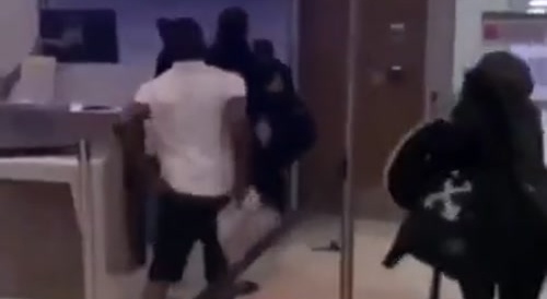 It be always the stupid black hoes