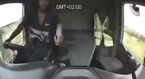 Playing Candy Crush like a pro!