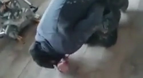 Stupid Idiot Gets His Penis Punished