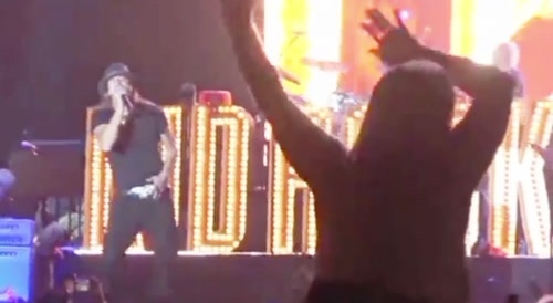 boobs bouncing at the Kid Rock show