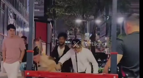 Foreign Thug Gets Beat by Asian Streamer