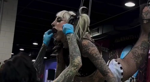 Super pierced hangGirl