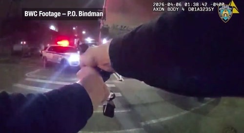 Don't Go After The Cops With A Knife