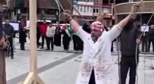 Save that incompetent doctor!