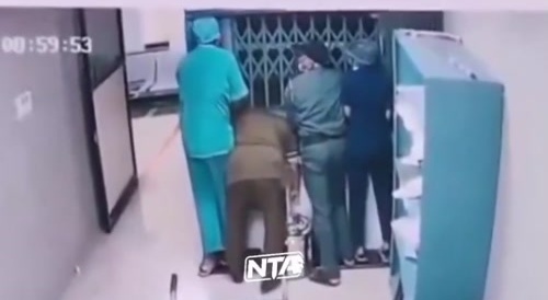 Chiropractic Elevator