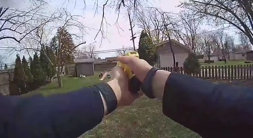 Box Cutter Man VS PoPo