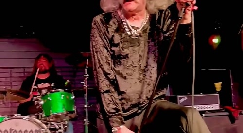 Bobby leiblings Acid kicks in while on stage