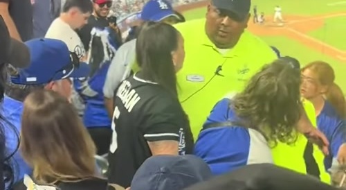 Latina Fuglies Fight at Dodeger's Game