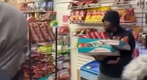 That's Why you Don't Open a Store... in da hood'