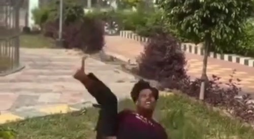 Stupid Idiot Breaks his Arm - he no Spiderman