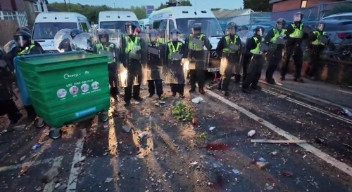 Bin vs police