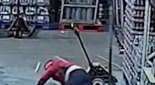 Stupid Idiot Cracks His Nuts