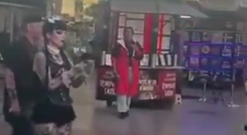 Vegas Thug Punches Street Performer