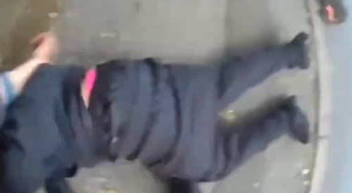 Police catch 2 gang members with machete