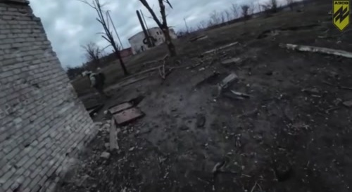 A ukrainian kills a russian at close range