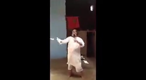 Old Arab man with skills