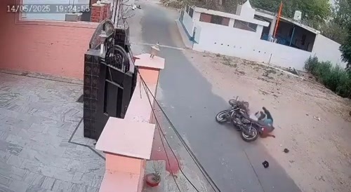 two motorcyclists collide with pinpoint accuracy