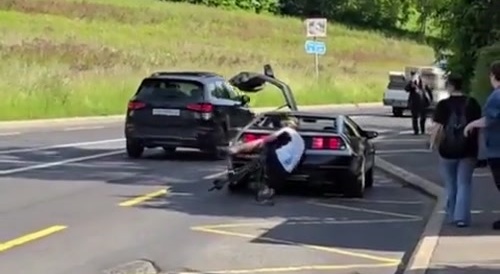 100k carbon fiber bike destroyed