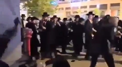 NYPD Caressing Haredim