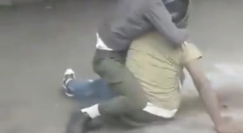 Indian Clerks Beat da Sheeit Outta Urban Thugs