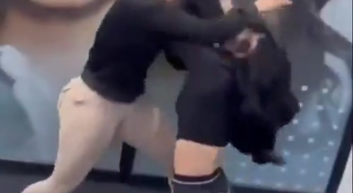 Latina Ratchets Fight Over Jose's Chilli Relleno