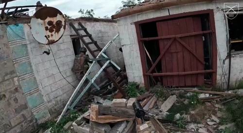 Ukrainian attack aircraft destroy russian troops