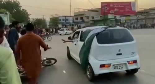 Suzuki hits paki bike