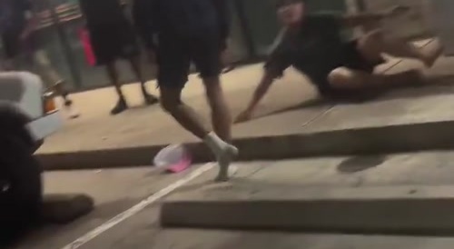 Street Fighter Breaks Foot at 7Eleven Fight