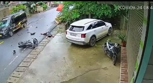 Man Killed After Crashing Head-On Into A Van