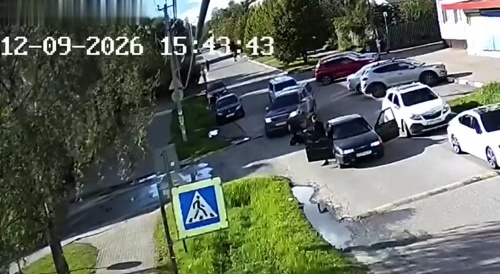 Idiot Picked On Wrong Vehicle To Beat On