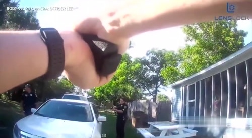 Ratchet with a Knife Shot by Cops With a Gun