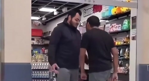 Game Stop Worker Stabs Man in Neck