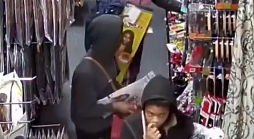 'Klepto Ratchets' Pull Off a Shoplifing Heist