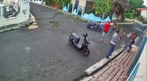 Knife vs Wood